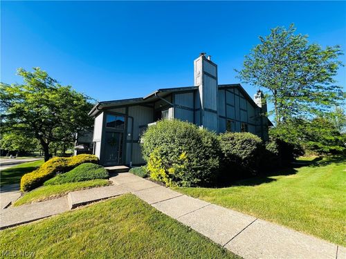 7047 Bristlewood Dr, Concord Township, OH, 44077-2350 | Card Image
