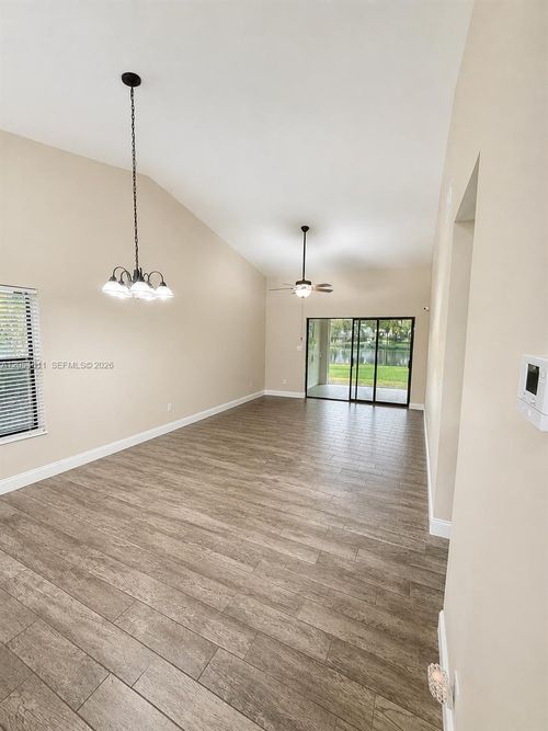 29126-3899 Carambola Cir N, Coconut Creek, FL, 33066-2447 | Card Image