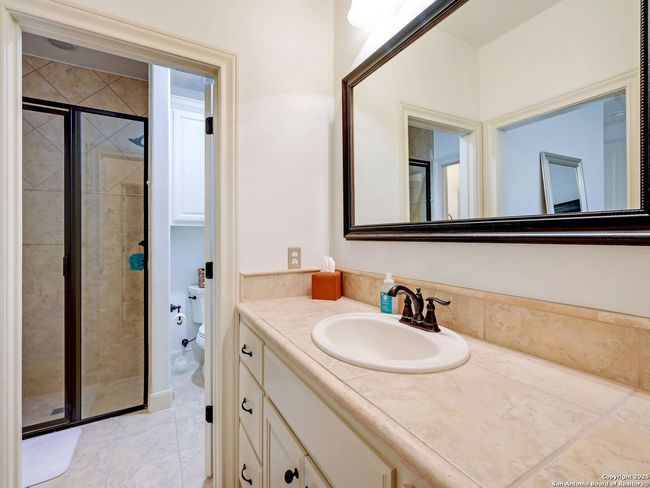 30007 Cibolo Path, House other with 3 bedrooms, 3 bathrooms and null parking in Fair Oaks Ranch TX | Image 39