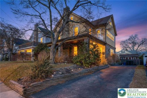 327 Congress Ave, LANSDOWNE, PA, 19050-1044 | Card Image