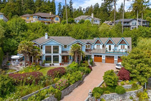 7014 Beach View Crt, Saanichton, BC, V8M2J7 | Card Image