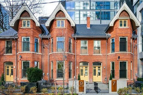 9 Gloucester St, Toronto, ON, M4Y1L8 | Card Image