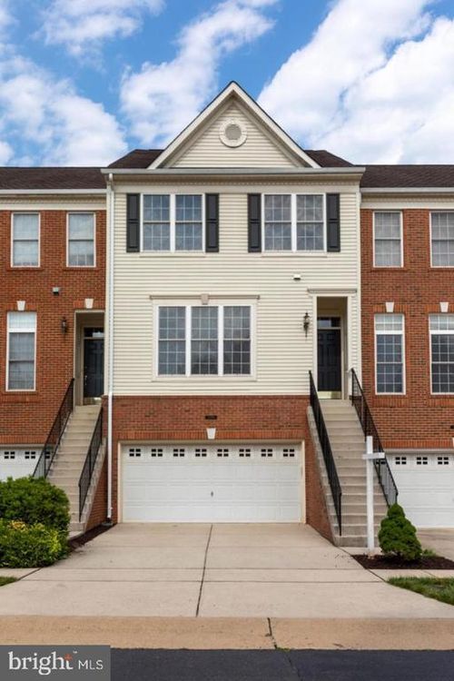 25286 Mcintyre Sq, CHANTILLY, VA, 20152-3968 | Card Image