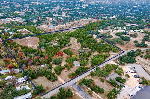 5016 Bob Wire Rd, Spicewood, TX, 78669-6126 | Card Image