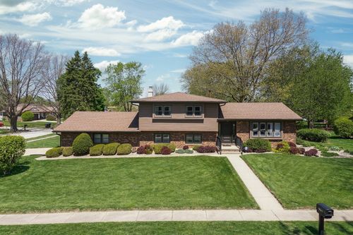 2502 Yorktown Dr, Bloomington, IL, 61704-4532 | Card Image