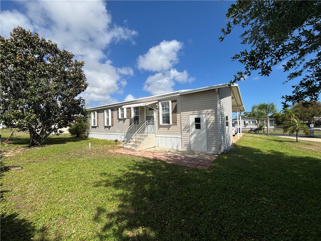 Residential in Sebastian 5