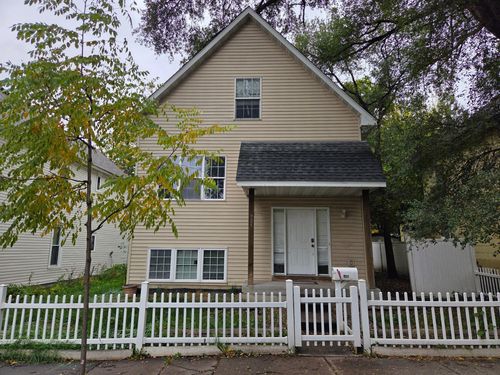 925 Marion St, Saint Paul, MN, 55117-5343 | Card Image