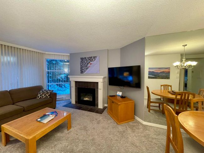 420 - 4910 Spearhead Place, Condo with 2 bedrooms, 2 bathrooms and 1 parking in Whistler BC | Image 8