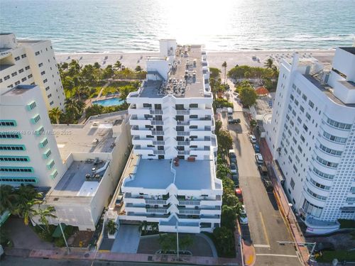 apt-907-4301 Collins Ave, Miami Beach, FL, 33140-3233 | Card Image