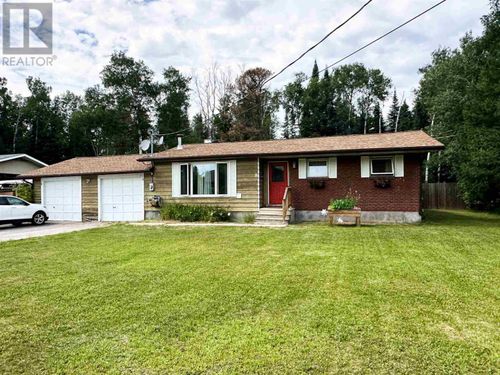 8 Laverty Rd, Red Lake, ON, P0V2M0 | Card Image