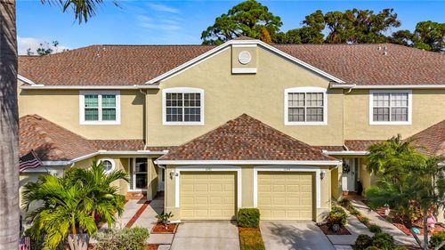 11142 Kapok Grand Cir, SAINT PETERSBURG, FL, 33708-3009 | Card Image