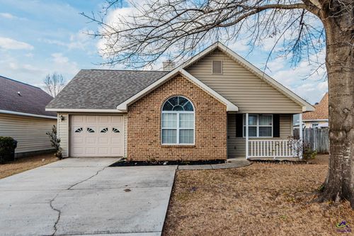 201 Eagles Landing Trl, Warner Robins, GA, 31093-1181 | Card Image