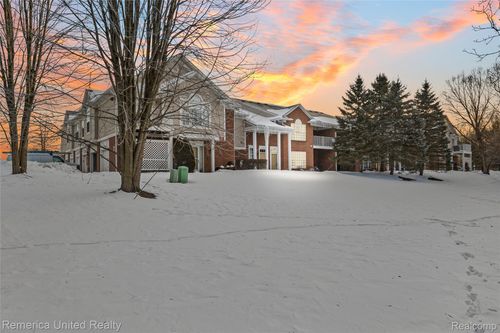 15942 Morningside, Northville, MI, 48168-6703 | Card Image