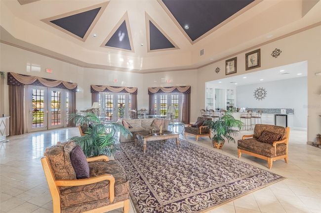 9740 - 9740 Lake Chase Island Way, Condo with 2 bedrooms, 2 bathrooms and null parking in TAMPA FL | Image 36