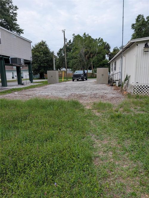 6249 Sebring St, WEEKI WACHEE, FL, 34607-1643 | Card Image