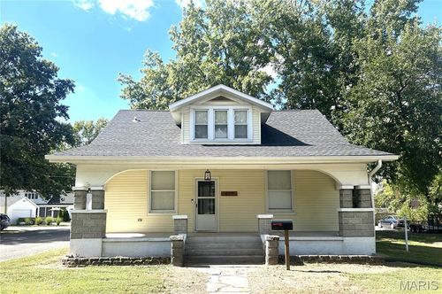 401 N Edison St, Freeburg, IL, 62243-1236 | Card Image