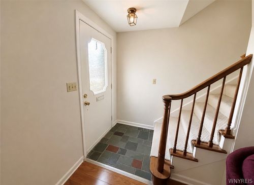 40 Hamlin Sq, Amherst, NY, 14221 | Card Image