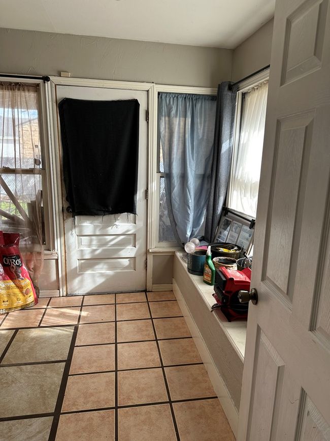 2812 Avenue V, House other with 4 bedrooms, 3 bathrooms and 2 parking in Snyder TX | Image 11