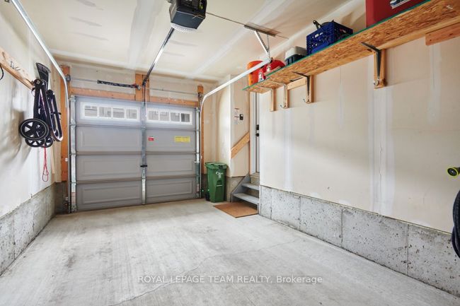 908 Lixnaw Crt, House attached with 2 bedrooms, 2 bathrooms and 2 parking in Nepean ON | Image 32