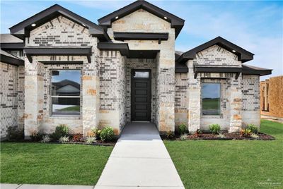 View of front of house with a front lawn | Image 3