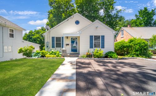 84 Johnson St, Naugatuck, CT, 06770-4215 | Card Image