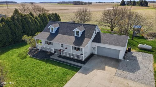 28656 Steinmaier Rd, Defiance, OH, 43512-8968 | Card Image