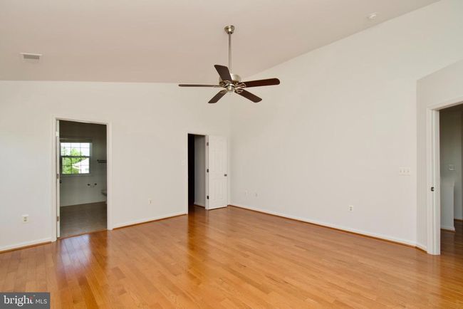 17528 October Glory Loop, House other with 4 bedrooms, 5 bathrooms and null parking in DUMFRIES VA | Image 31
