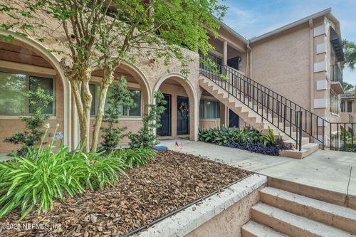 510-5375 Ortega Farms Blvd, JACKSONVILLE, FL, 32210-7461 | Card Image