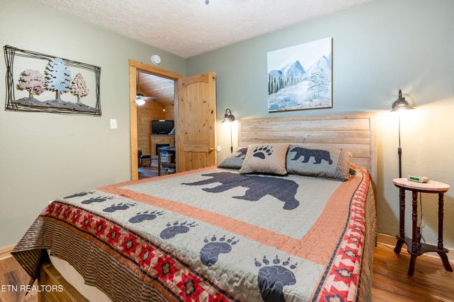 2230 Cove Creek Dr, House other with 2 bedrooms, 2 bathrooms and null parking in Sevierville TN | Image 11