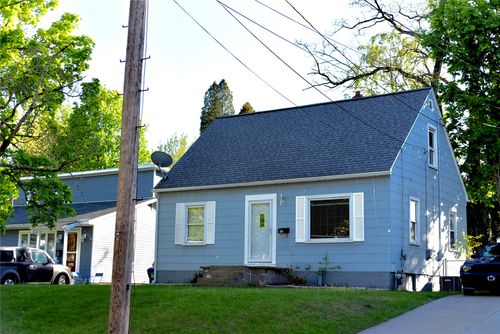 612 Zephyr Ave, Erie, PA, 16505-1550 | Card Image