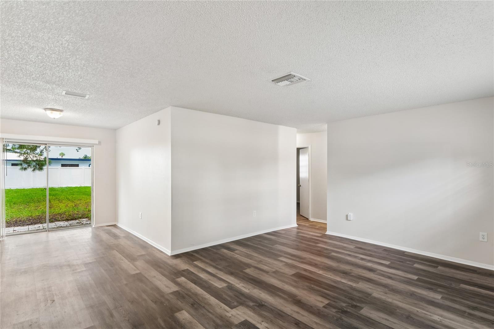 Residential in PINELLAS PARK 3