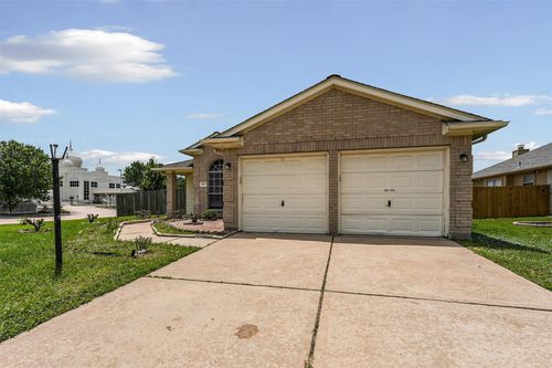 13922 Abbey Lane, Sugar Land, TX, 77498 | Card Image