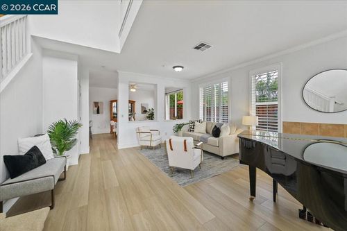 7323 Croy Ln, Dublin, CA, 94568-5539 | Card Image