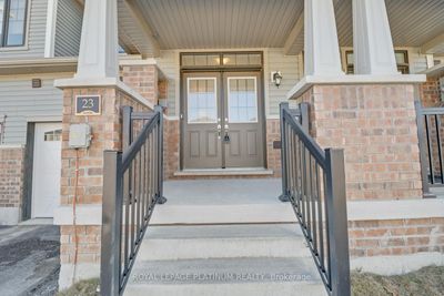 23 Bannister Rd, Home with 3 bedrooms, 3 bathrooms and 3 parking in Barrie ON | Image 3