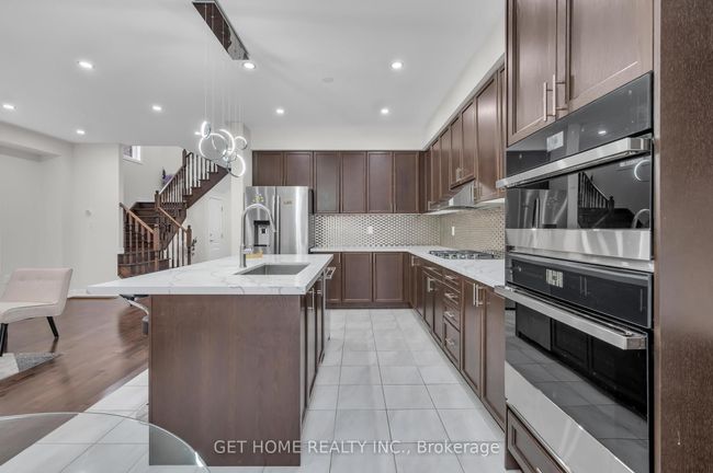 18 Germain Cir, House attached with 5 bedrooms, 4 bathrooms and 1 parking in Brampton ON | Image 30