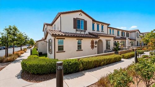 5604 Altamura Way, Fontana, CA, 92336-4680 | Card Image