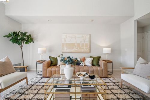 10 Pomfret Walk, Pleasant Hill, CA, 94523-2075 | Card Image