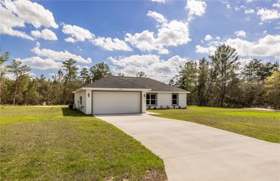 405 Marion Oaks Golf Way, House other with 4 bedrooms, 2 bathrooms and null parking in Ocala FL | Image 3