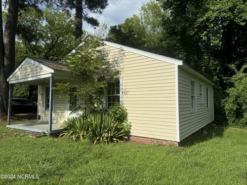 809 Stadiem Drive, Kinston, NC, 28501 | Card Image