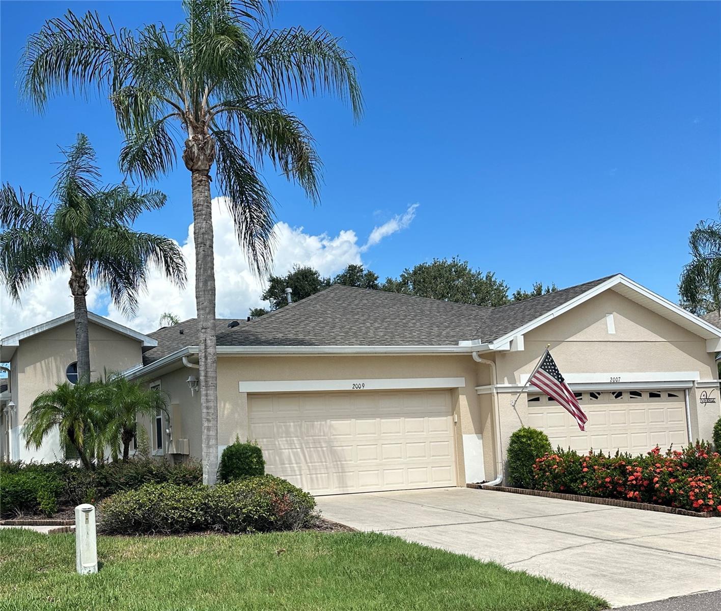 Sifield Greens Way, Sun City Center, FL 33573