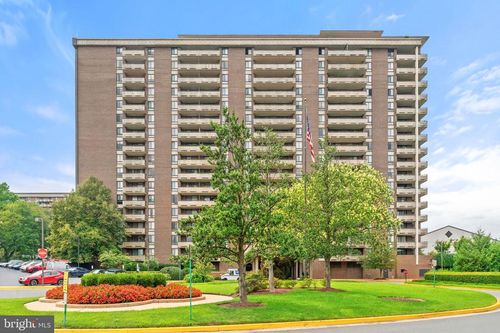 apt-1218-1800 Old Meadow Rd, MCLEAN, VA, 22102-1824 | Card Image