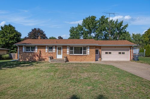 1957 Nash Dr, Saint Joseph, MI, 49085-9421 | Card Image