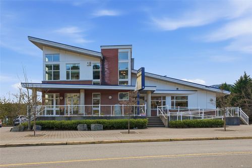 201-1629 Townsite Rd, Nanaimo, BC, V9S1N3 | Card Image