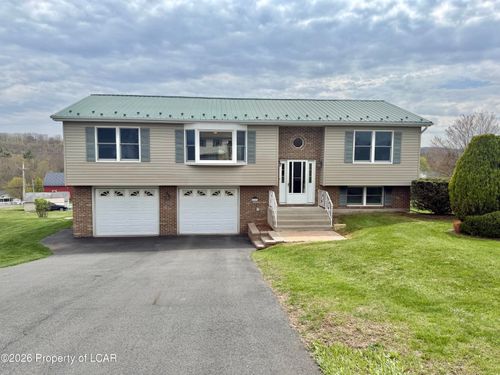 122 Applegate Ln, Drums, PA, 18222-1847 | Card Image