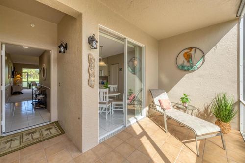 1912-9590 High Gate Dr, SARASOTA, FL, 34238-4369 | Card Image