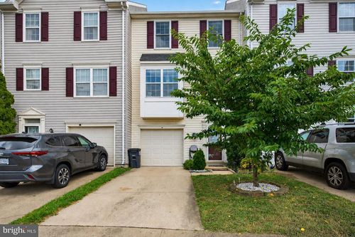 11082 Clovertree Ct, MANASSAS, VA, 20109-7428 | Card Image
