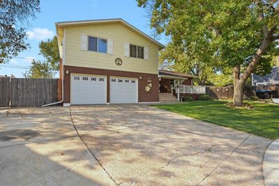 7076 W 62nd Place, House other with 3 bedrooms, 1 bathrooms and 2 parking in Arvada CO | Image 2