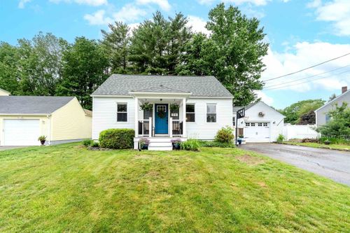 28 Maplewood Ave, Dover, NH, 03820-2008 | Card Image