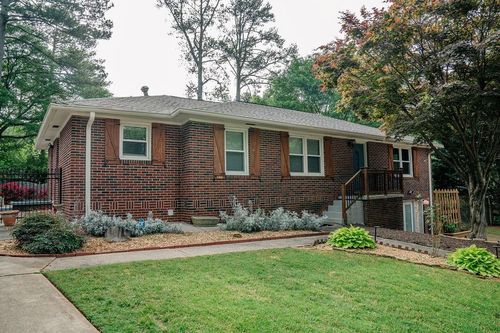 2331 Robin Ln Se, Smyrna, GA, 30080-1431 | Card Image