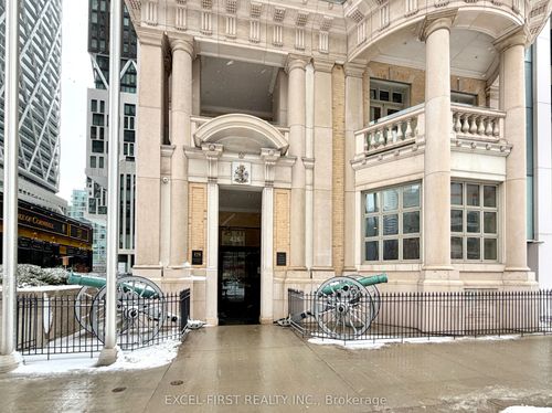 2206-426 University Ave, Toronto, ON, M5G1S9 | Card Image